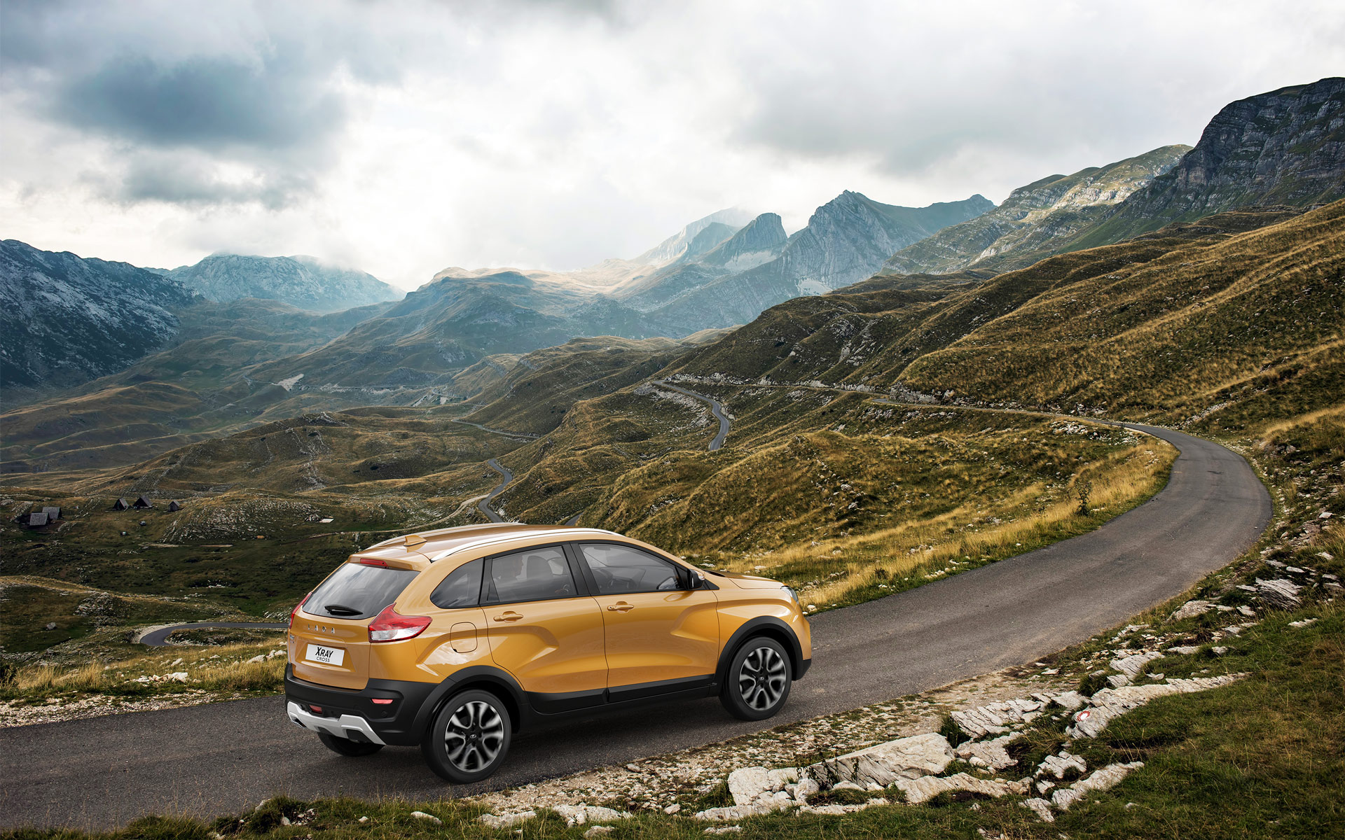 /img/cars/1637052447-exterior_lada_XRAY_Cross_9.jpg