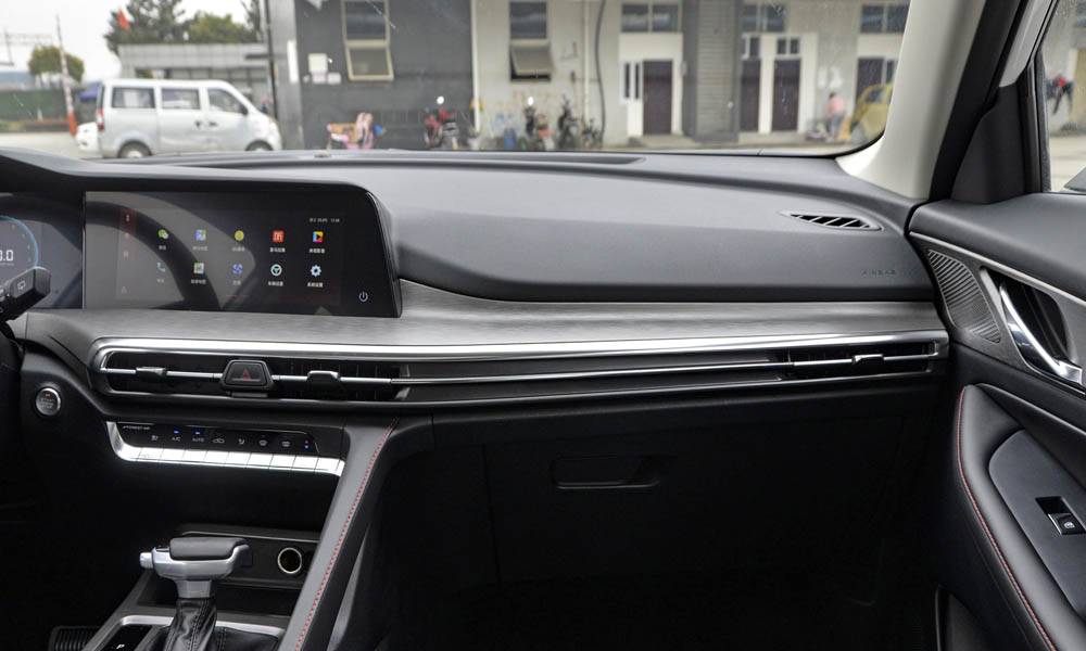 /img/cars/1674039246-cs35-plus-2-14.jpg